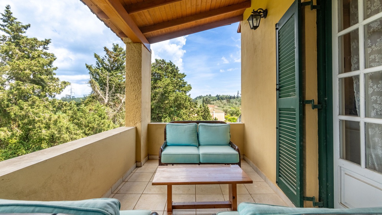 Photo of Outdoor in Notos