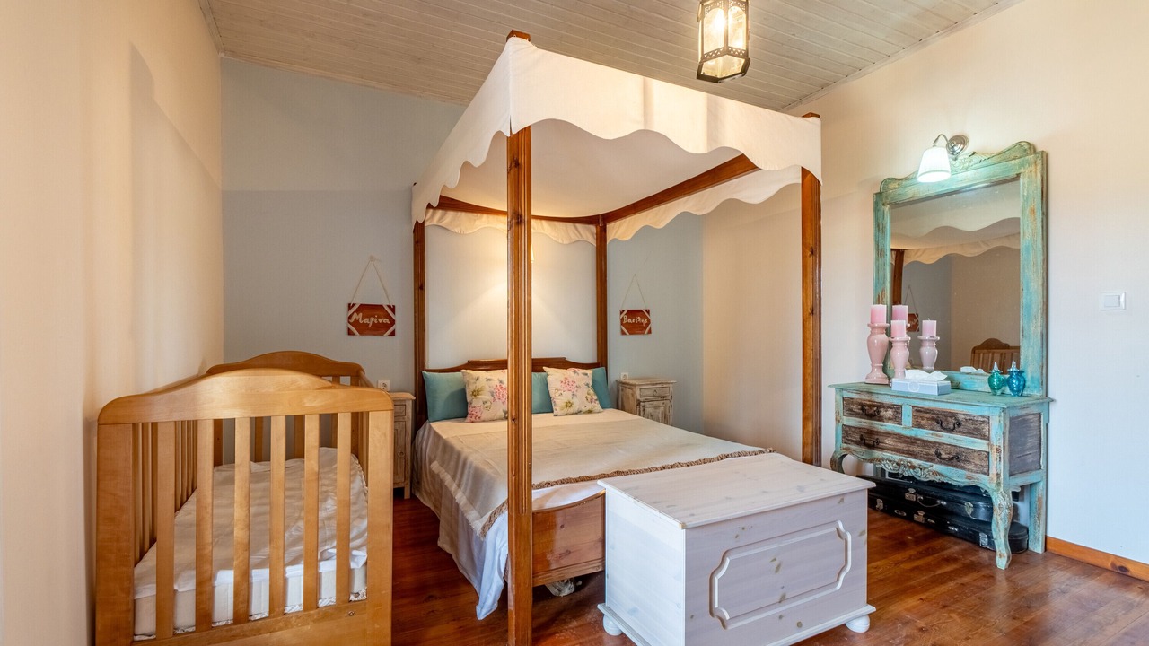 Photo of Bedroom in Notos