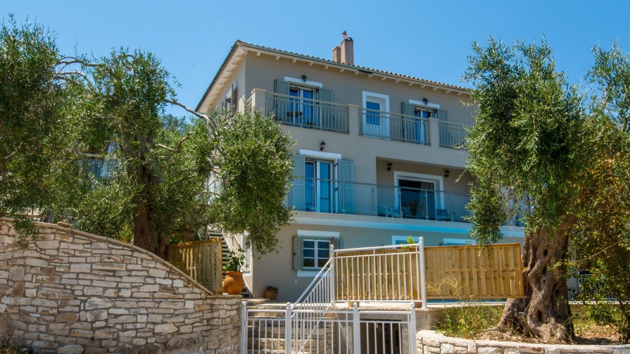 Photo of Outdoor in Koutsi