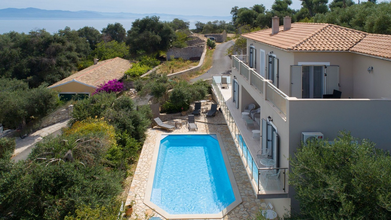 Photo of Outdoor in Koutsi