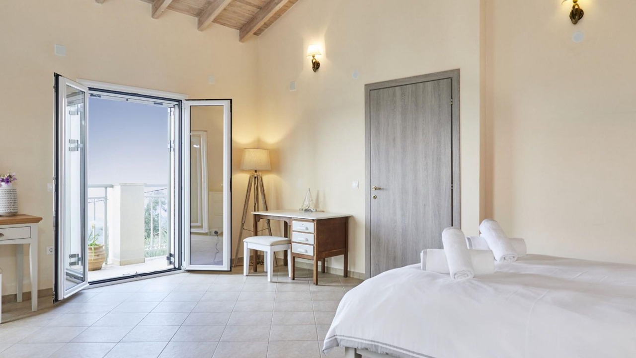 Photo of Bedroom in Koutsi