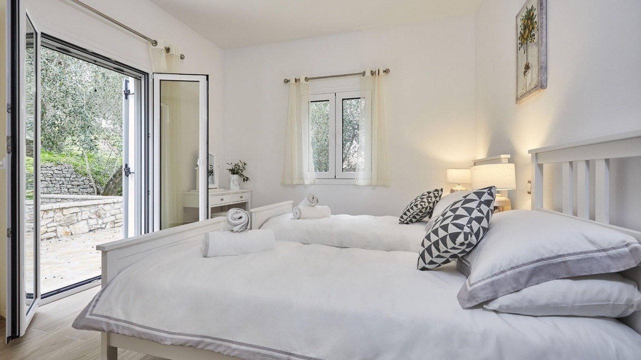 Photo of Bedroom in Koutsi