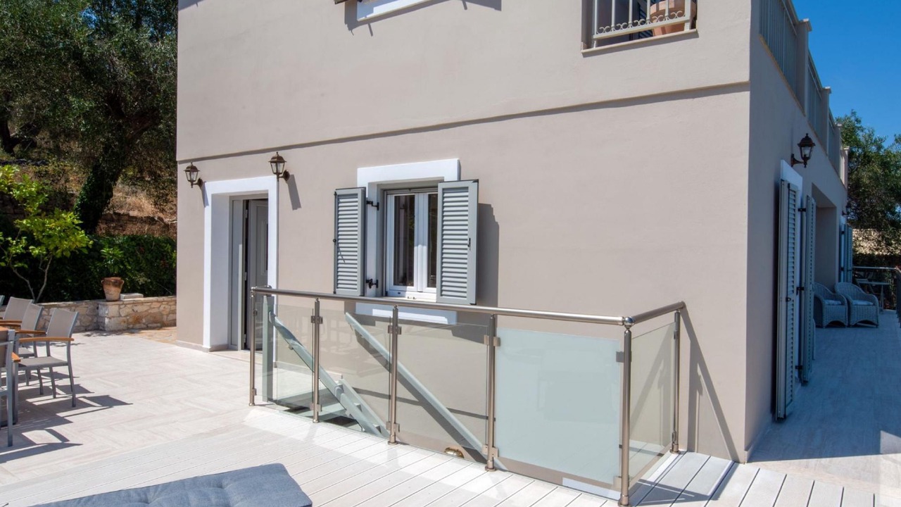 Photo of Patio Balcony in Koutsi