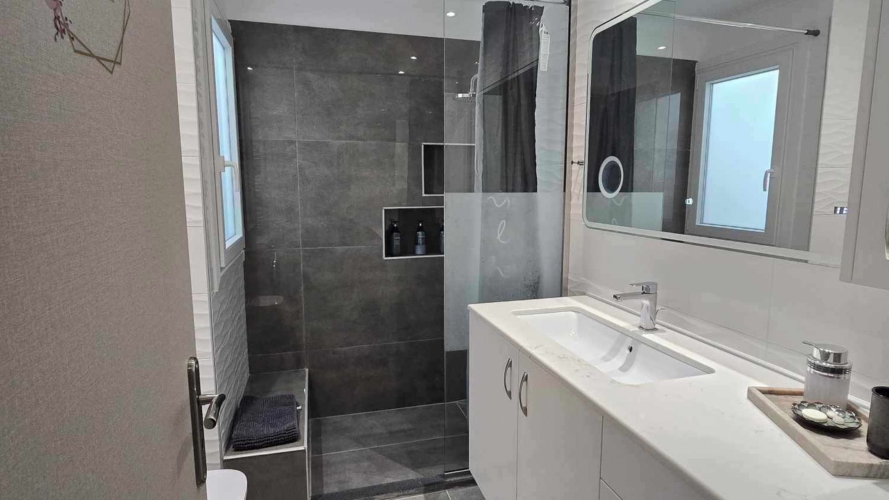 Photo of Bathroom in Loutraki-Agioi Theodoroi