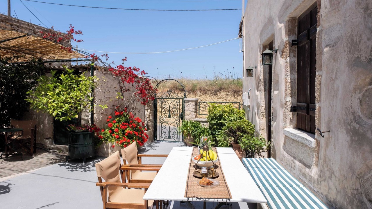 Photo of Outdoor in Zerviana