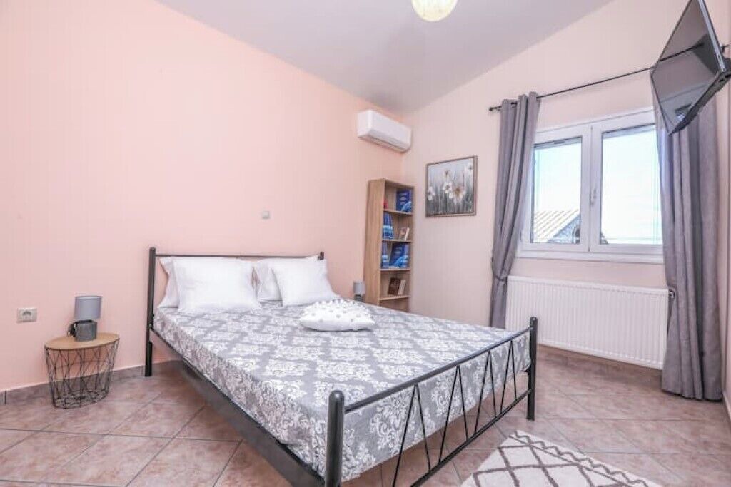 Photo of Bedroom in Vassilatika