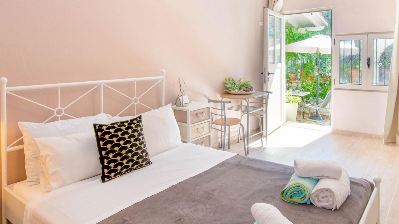 Photo of Bedroom in Koutsi