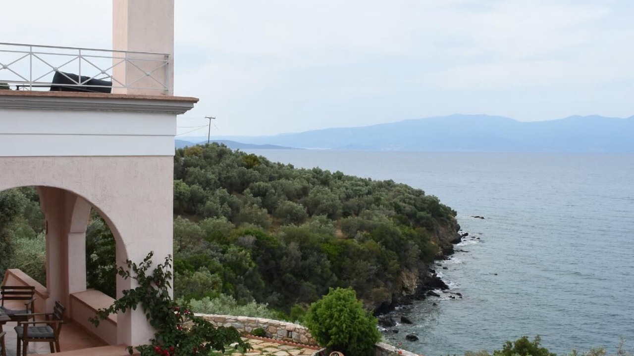 Photo of Outdoor in Sourpi