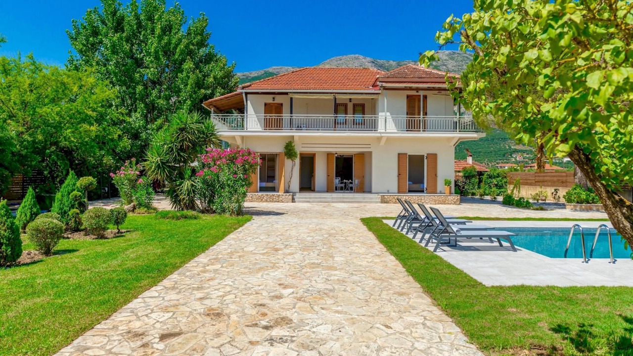 Photo of Outdoor in Pigadhakia