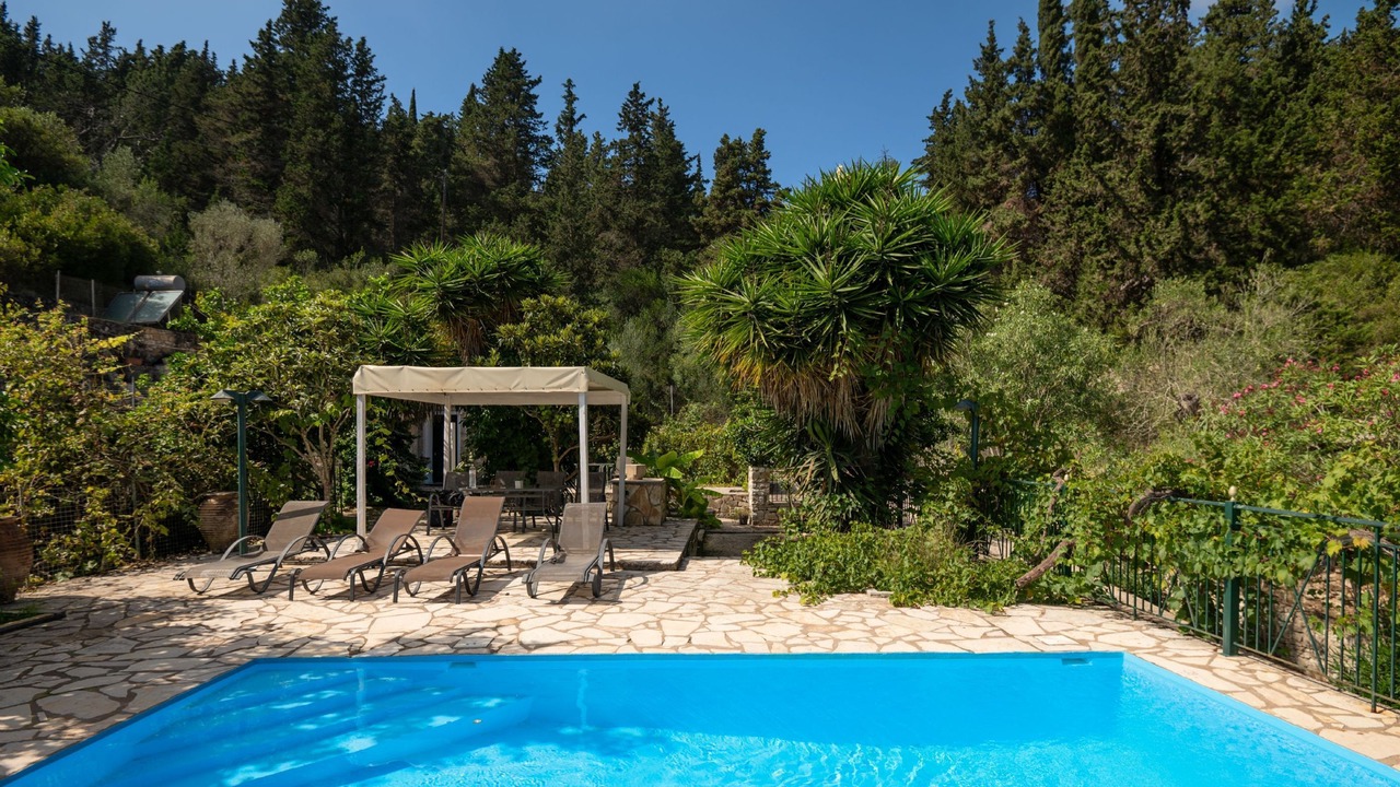 Photo of Outdoor in Koutsi