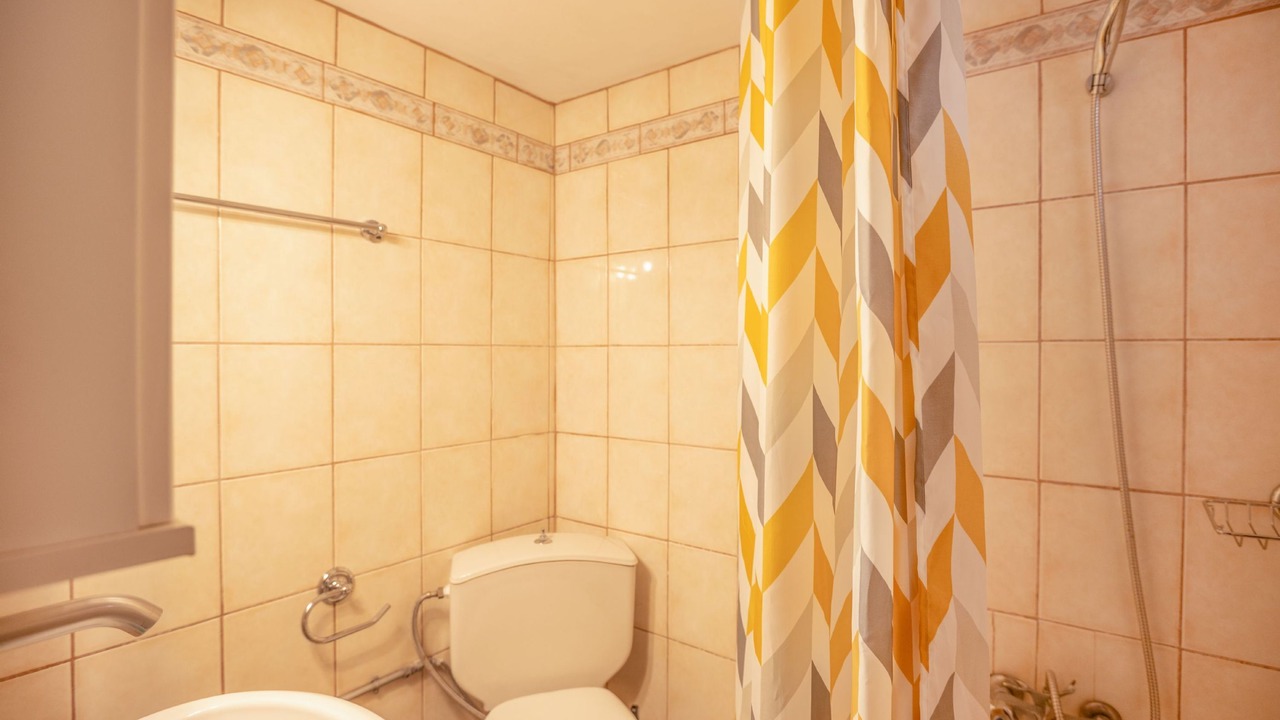 Photo of Bathroom in Koutsi