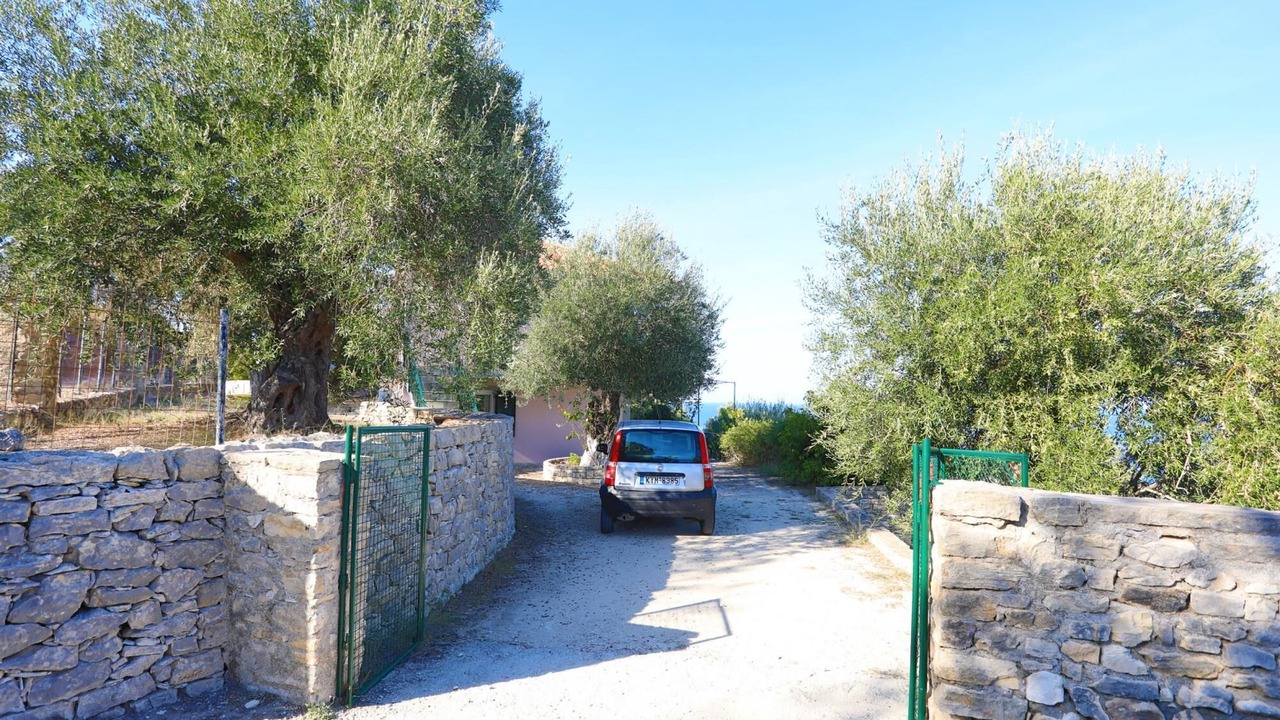 Photo of Outdoor in Koutsi
