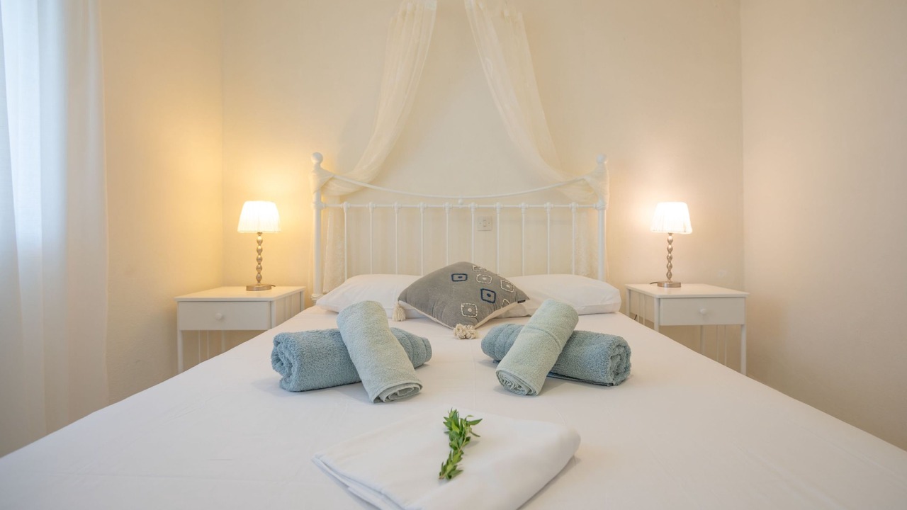 Photo of Bedroom in Koutsi
