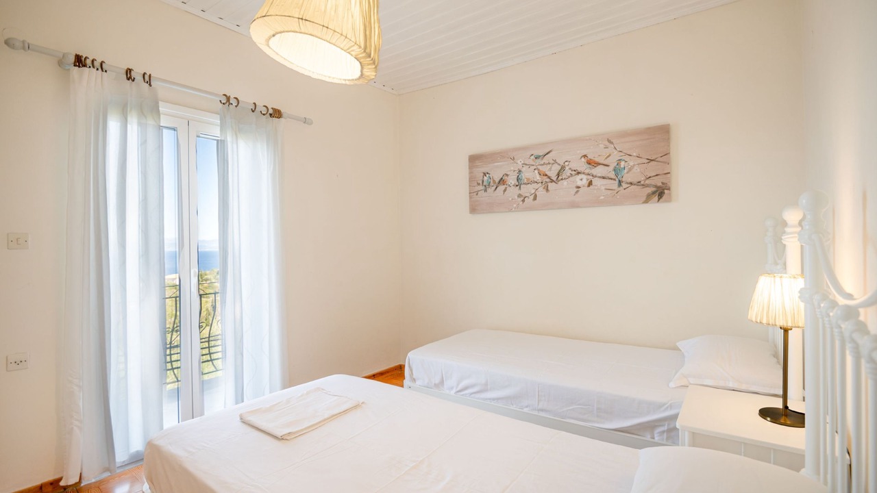 Photo of Bedroom in Koutsi