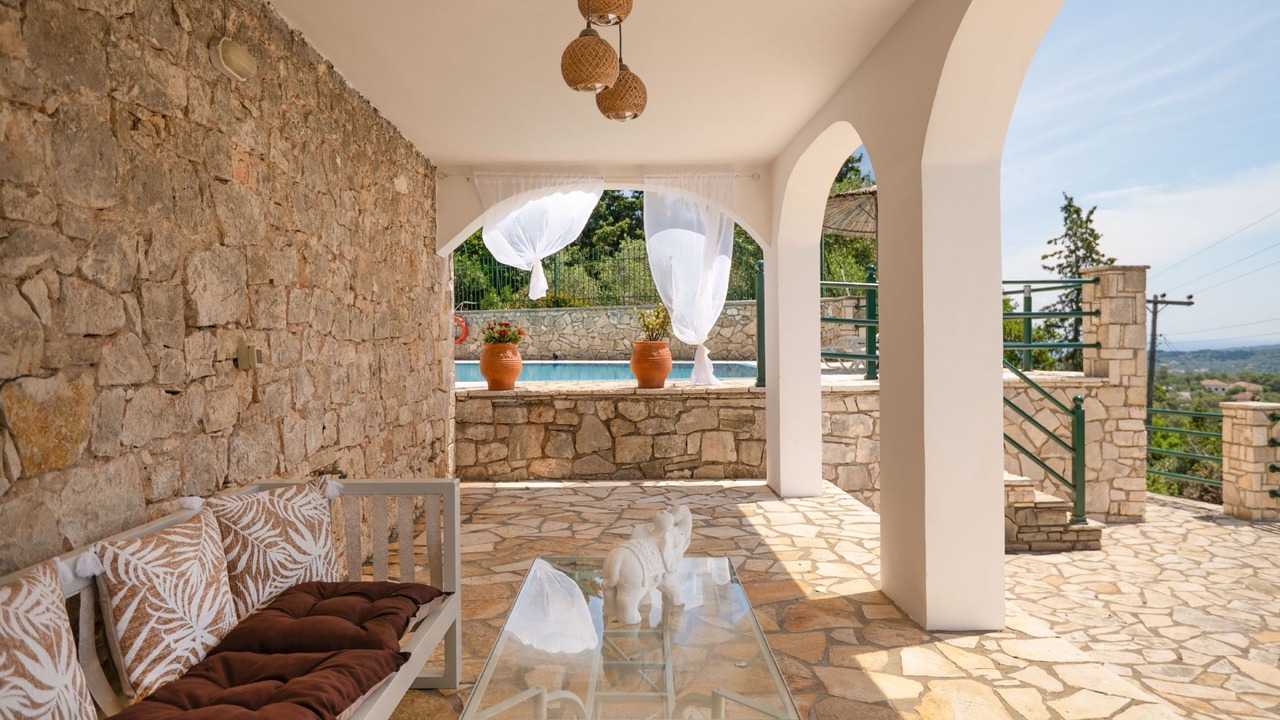 Photo of Patio Balcony in Vlachopoulatika