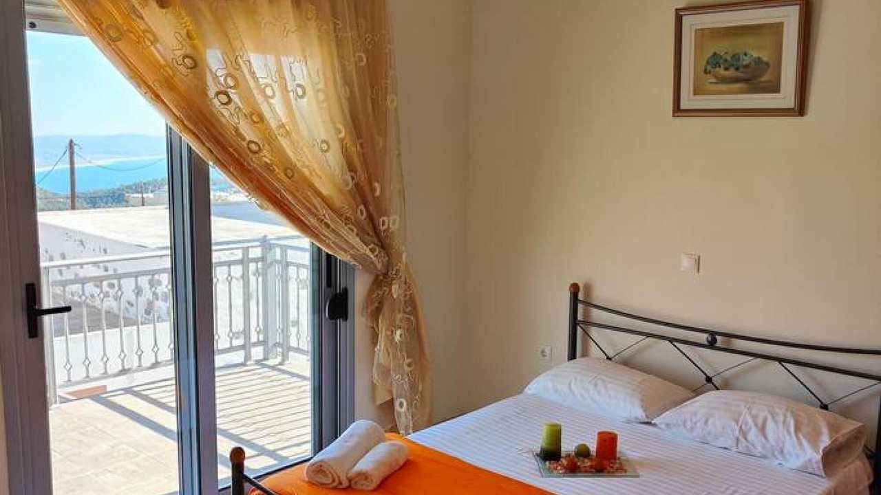 Photo of Bedroom in Monolithos