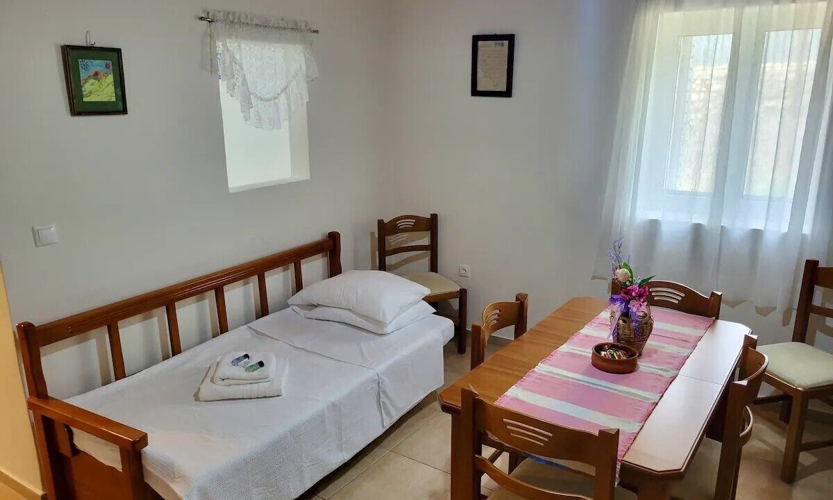 Photo of Bedroom in Kardamyli