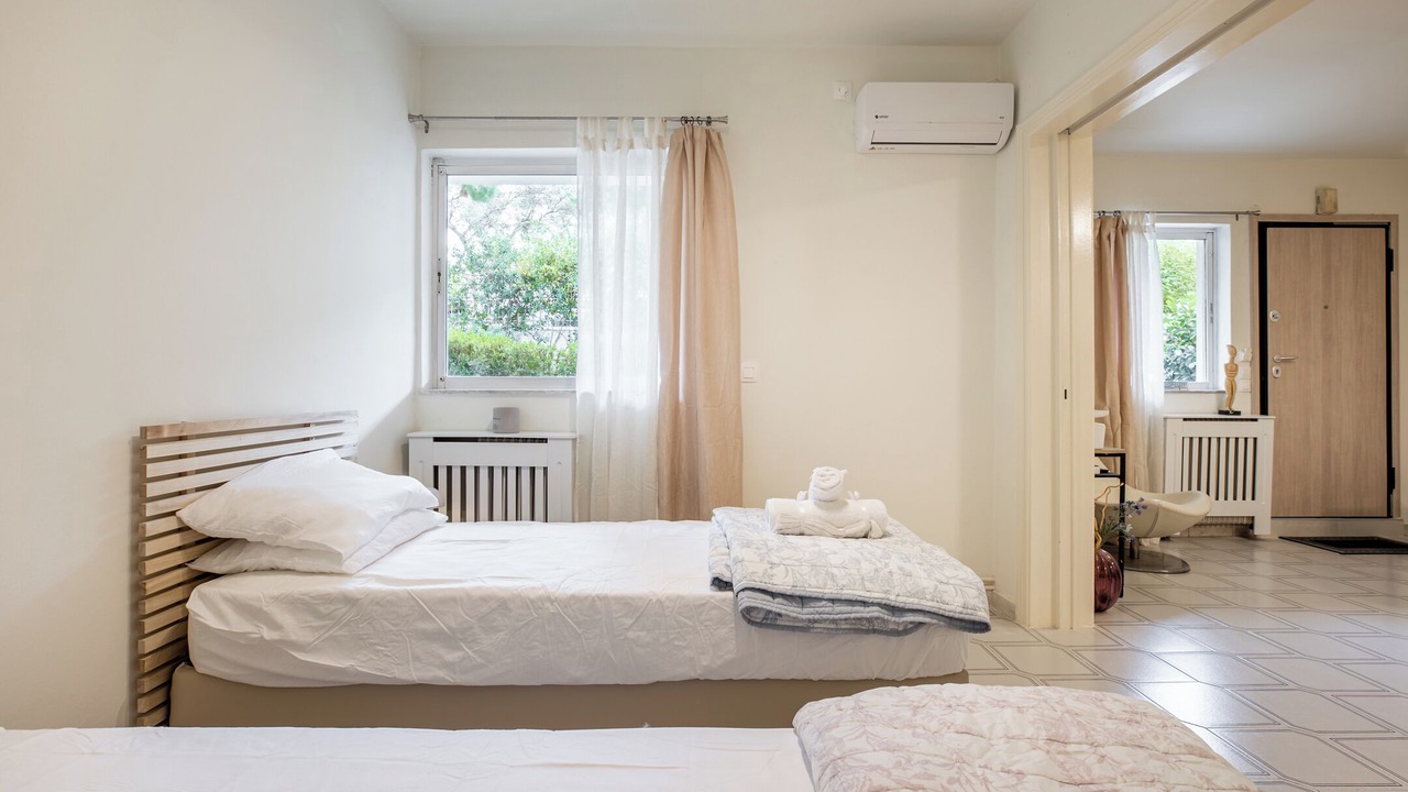 Photo of Bedroom in Vouliagmeni