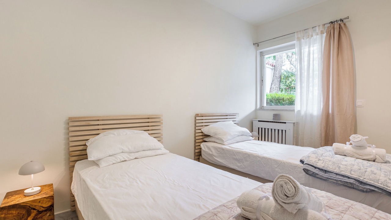 Photo of Bedroom in Vouliagmeni