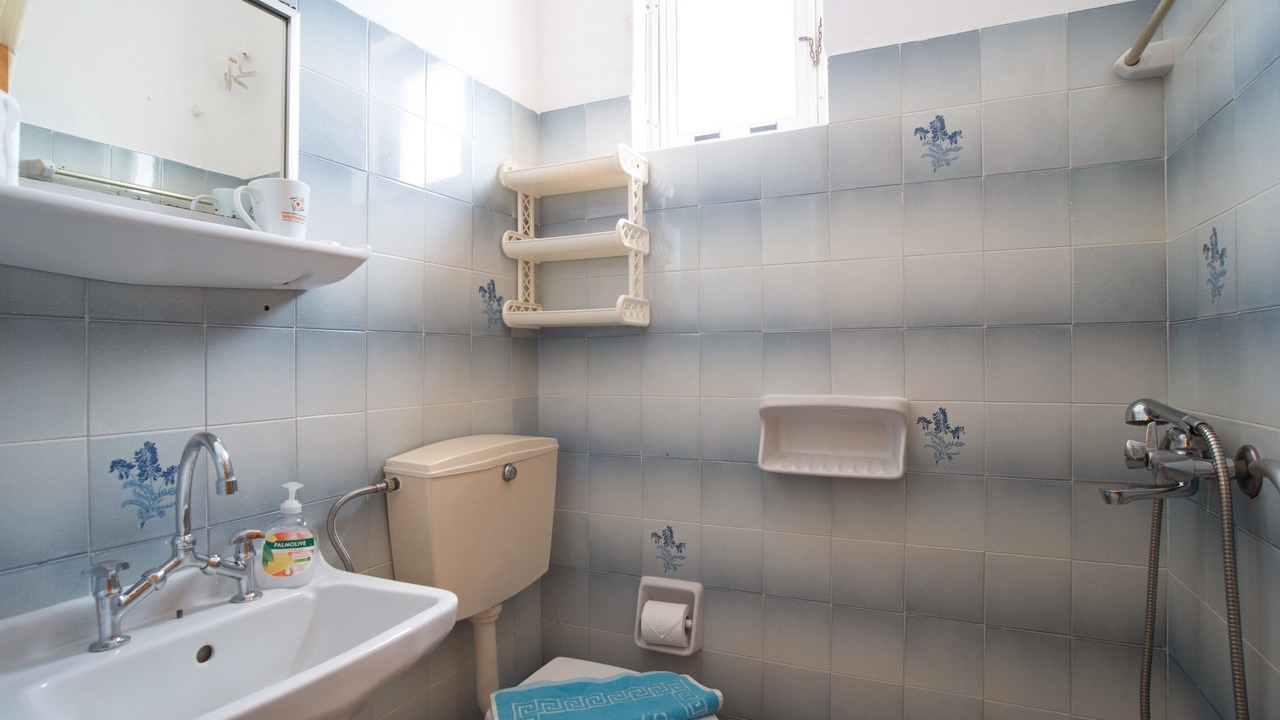 Photo of Bathroom in Logaras