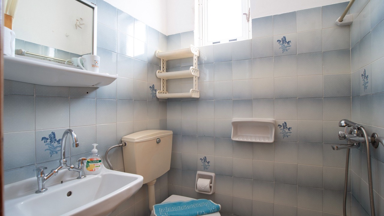 Photo of Bathroom in Logaras