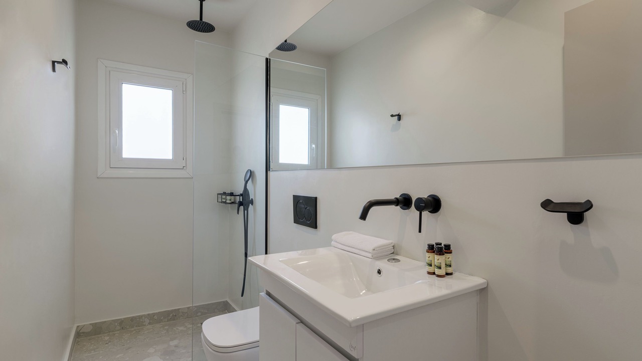 Photo of Bathroom in Plaka