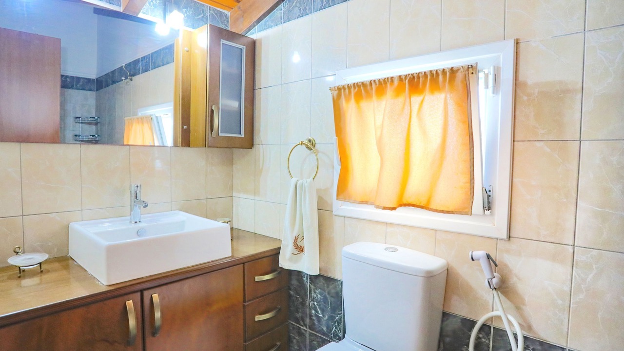 Photo of Bathroom in Roda