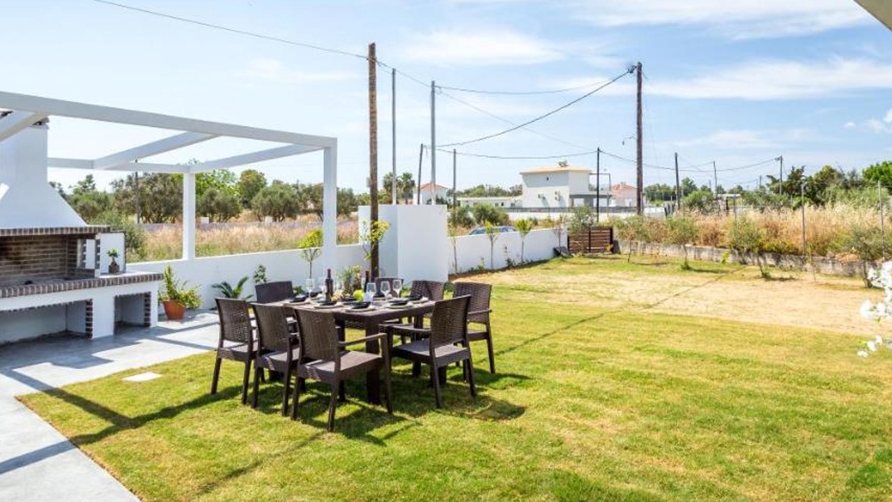 Photo of Outdoor in Agrilia