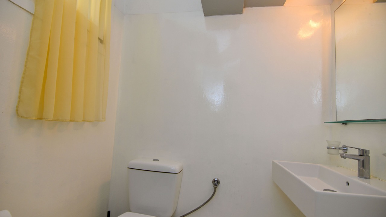 Photo of Bathroom in Parikia
