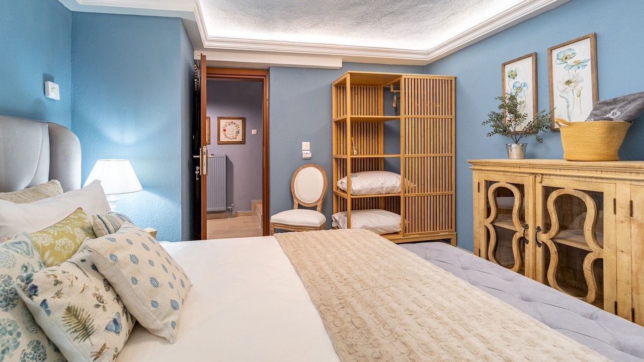 Photo of Bedroom in Nymfaio