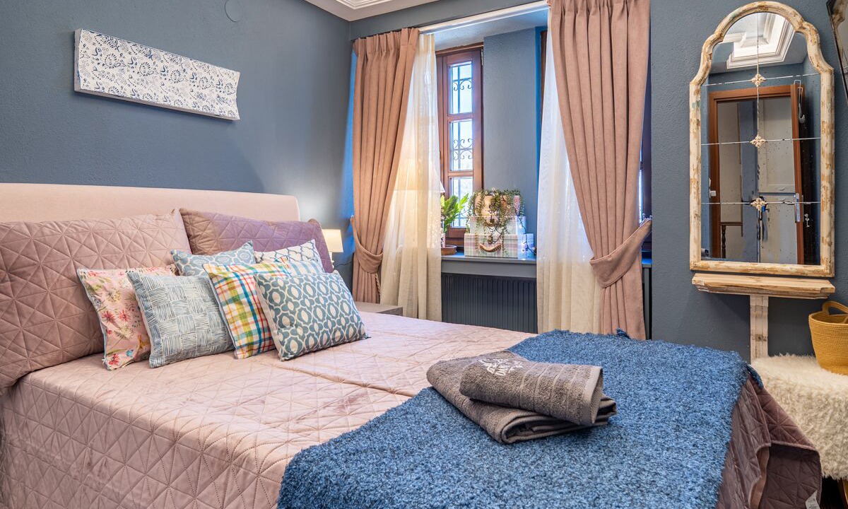 Photo of Bedroom in Nymfaio