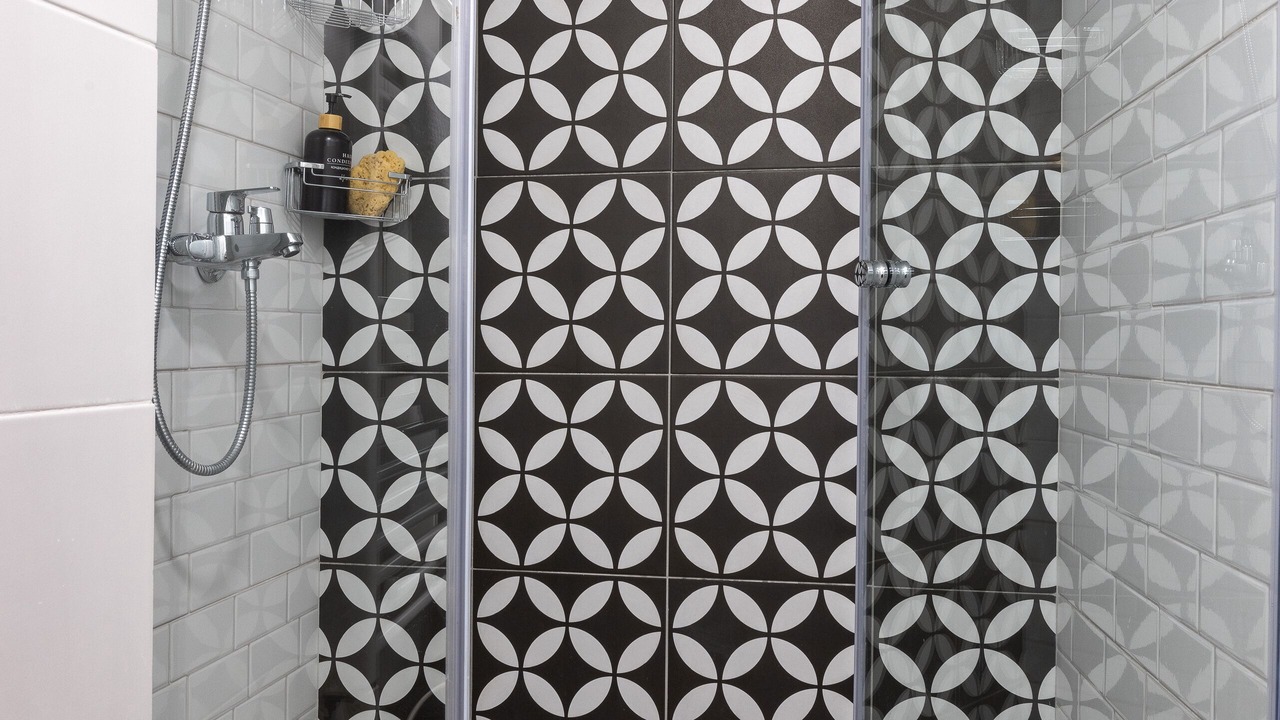 Photo of Bathroom in Mets