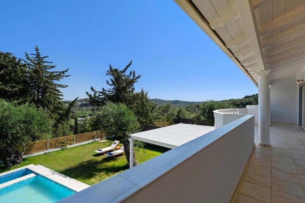 Photo of Patio Balcony in Petriti