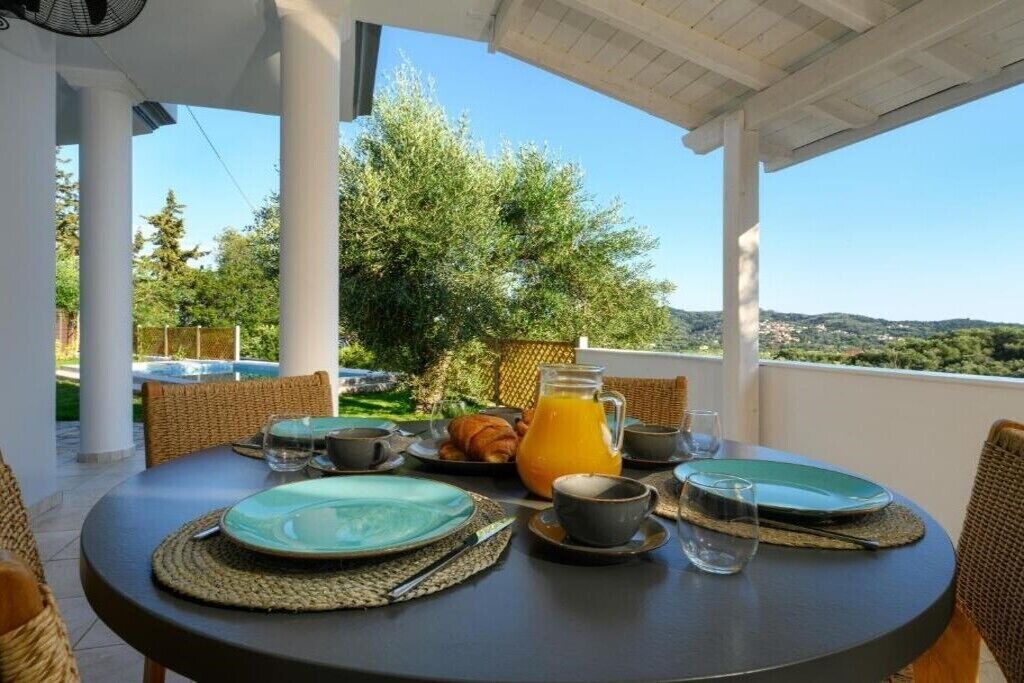 Photo of Outdoor in Petriti
