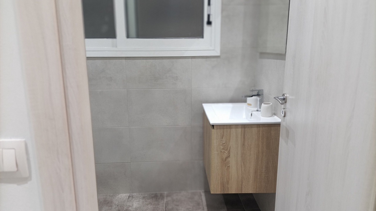 Photo of Bathroom in Mousio