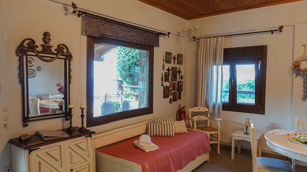 Photo of Bedroom in Keramidi