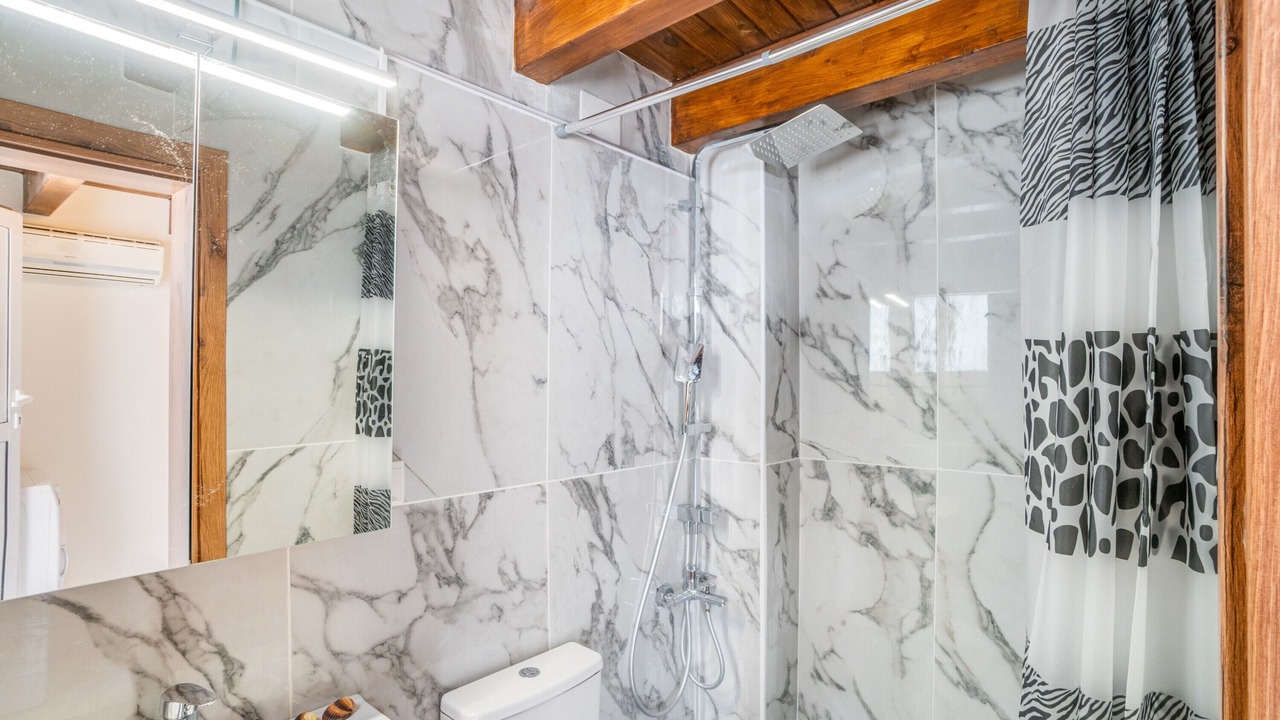 Photo of Bathroom in Karousades