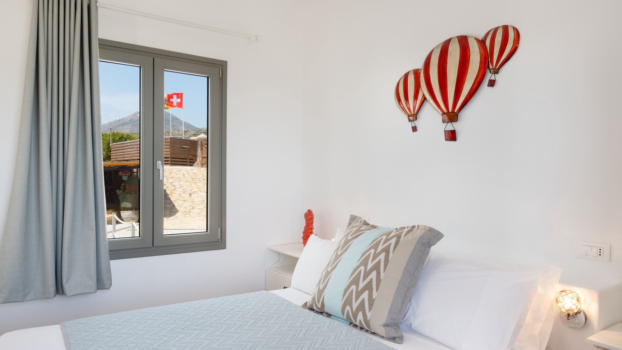 Photo of Bedroom in Milos