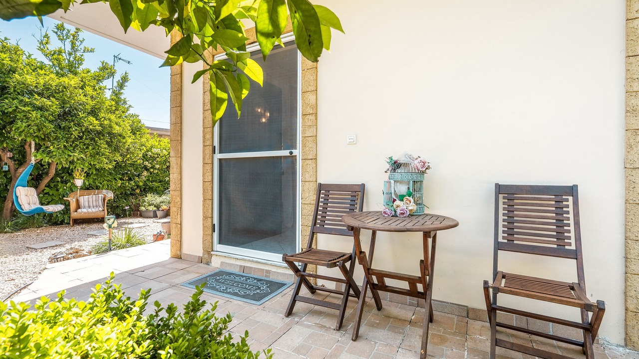 Photo of Outdoor in Salakos