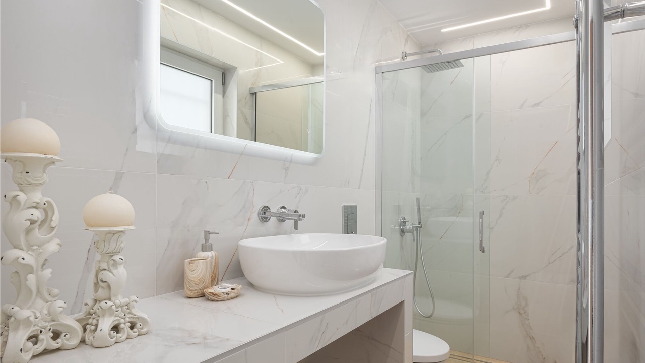 Photo of Bathroom in Varkiza