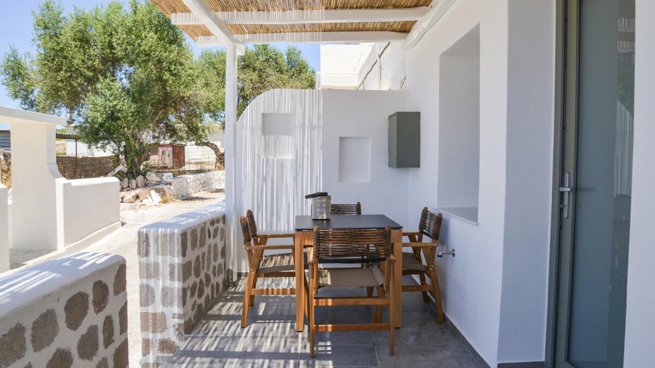 Photo of Outdoor in Adamas