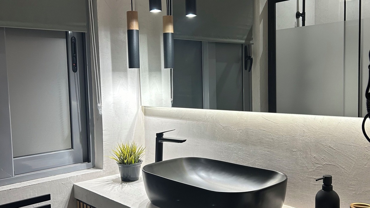 Photo of Bathroom in Markopoulon