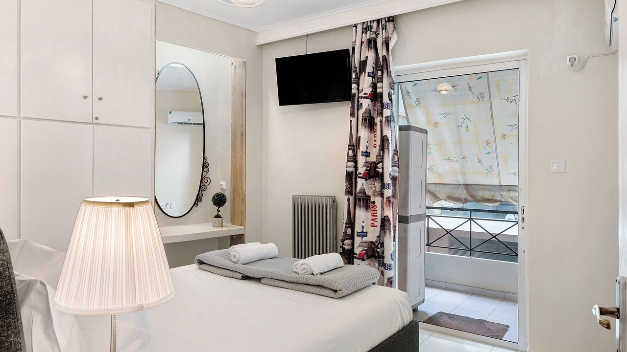 Photo of Bedroom in Athens