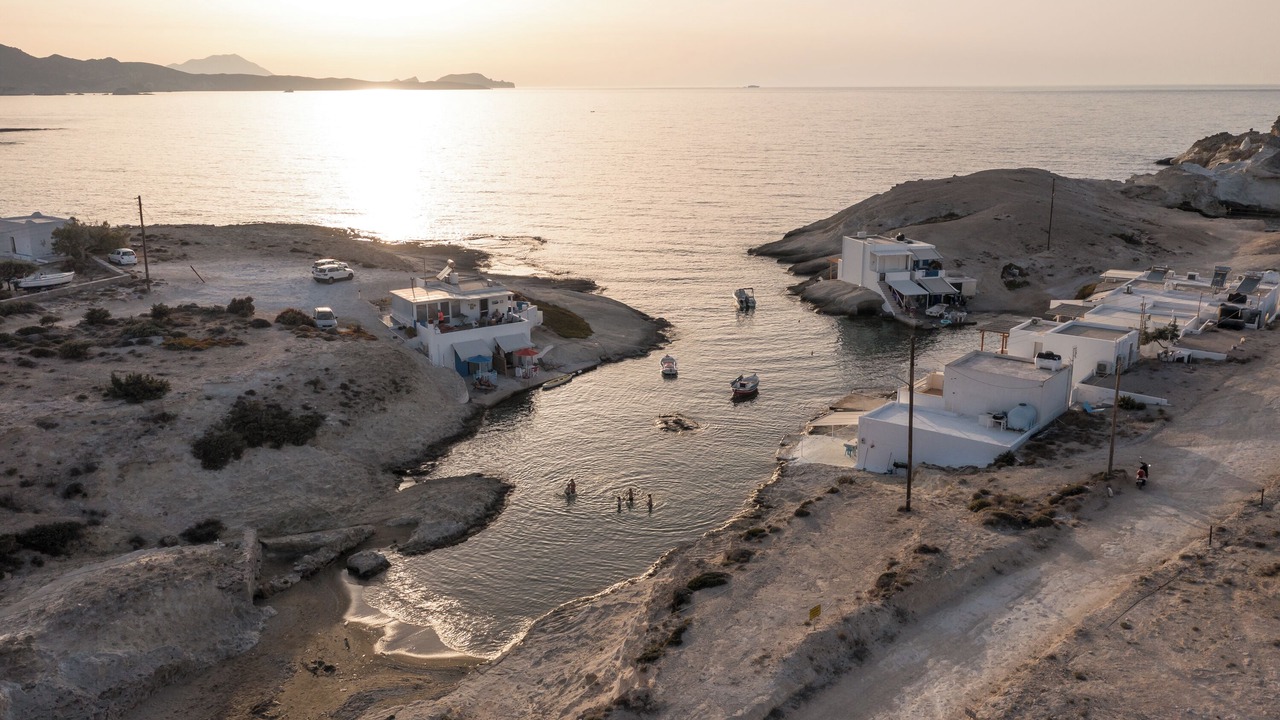 Photo of Outdoor in Milos
