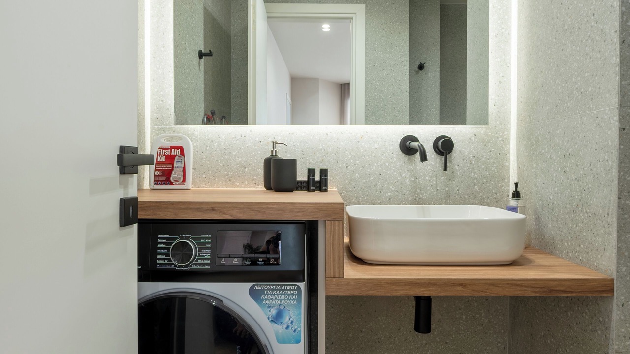 Photo of Bathroom in Monastiraki