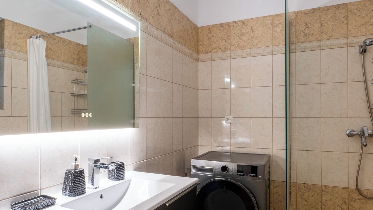Photo of Bathroom in Kropia