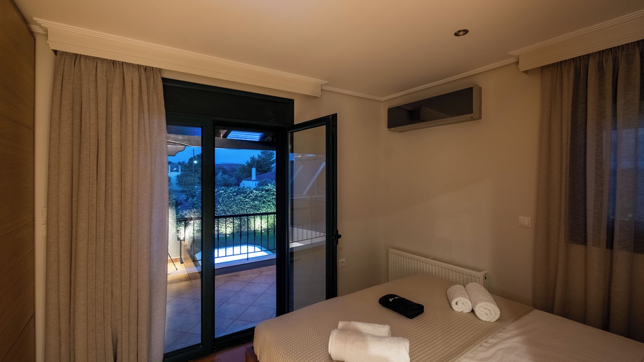 Photo of Bedroom in Kropia