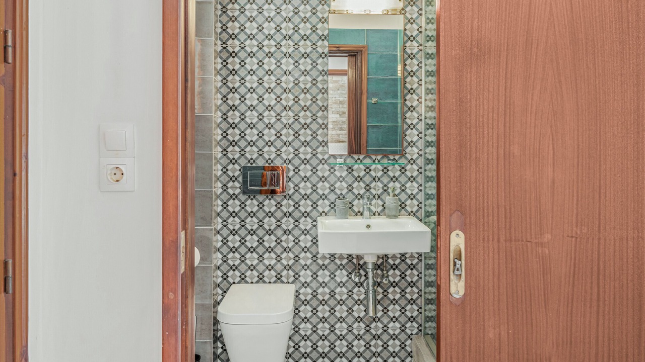 Photo of Bathroom in Kamari