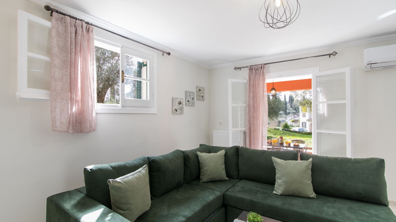 Photo of Livingroom in Doukades