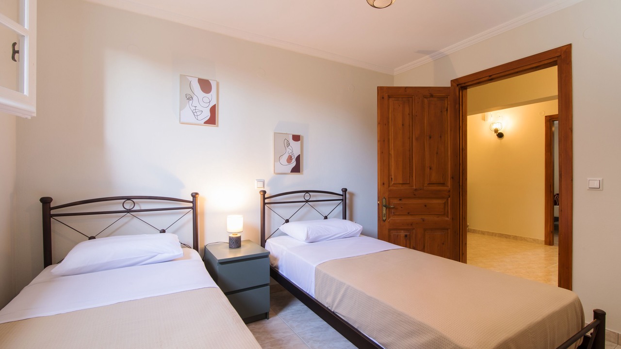 Photo of Bedroom in Doukades